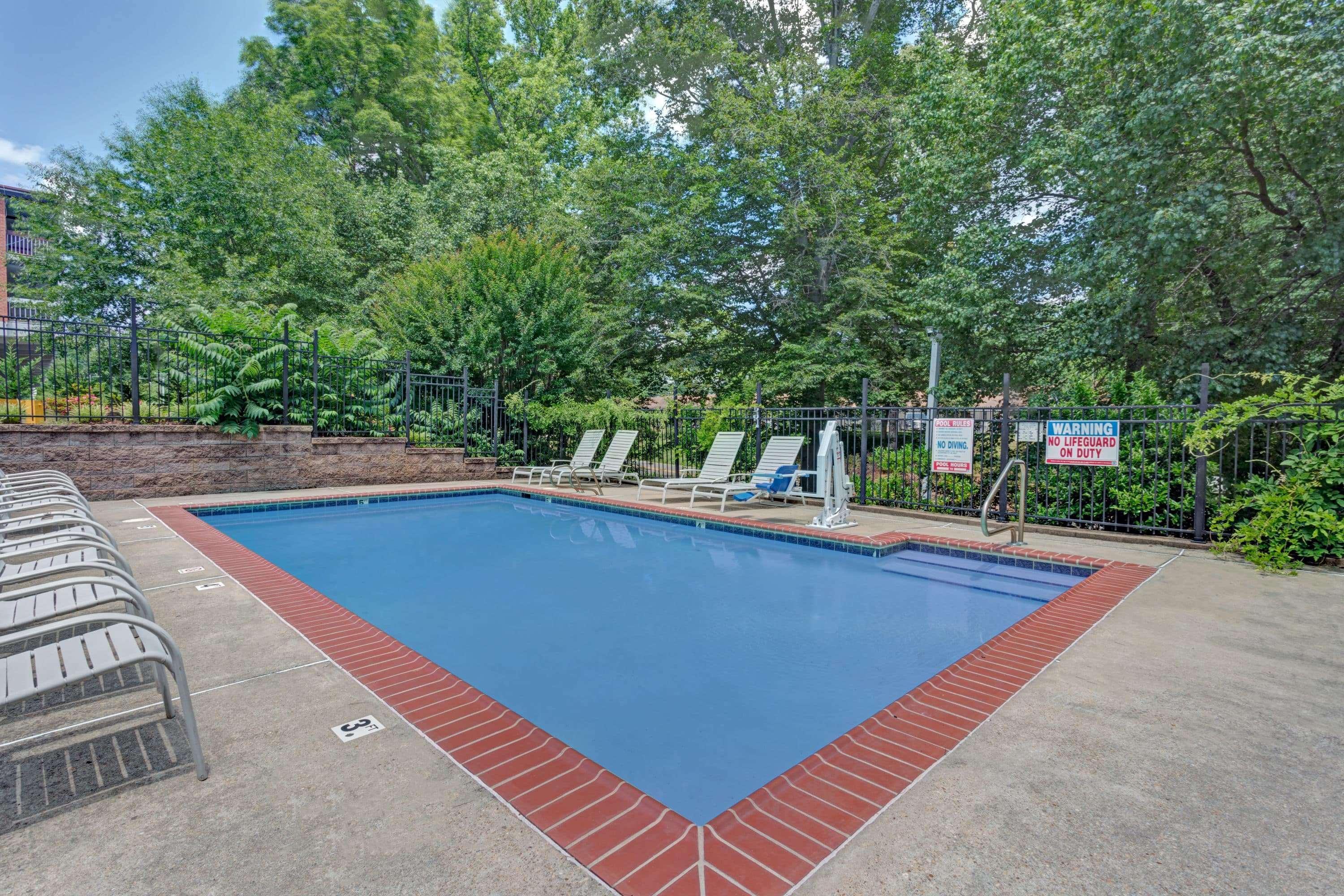 Travelodge By Wyndham Williamsburg Colonial Area Exterior photo