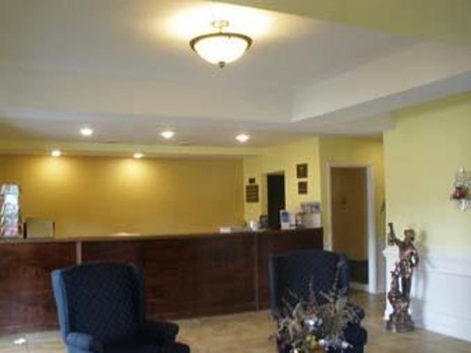 Travelodge By Wyndham Williamsburg Colonial Area Interior photo